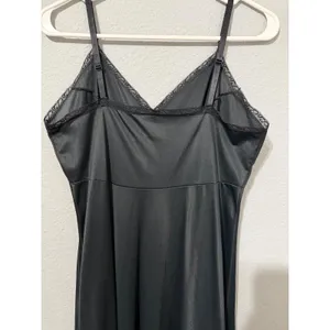 Vintage 90s Black Lace Trim Full Slip Dress S Adjustable Straps Midi Length thumbnail 4