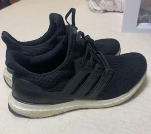 Ultraboost Shoes thumbnail 1