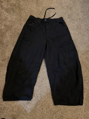 Gap Mid-Rise easy barrel jeans thumbnail 1