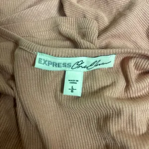Express Strappy Tank Top | Size Large | Mauve Pink thumbnail 3
