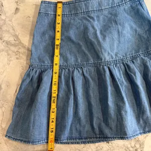 H&M Light Blue Denim Ruffle Mini Skirt Size 0 NWT thumbnail 3