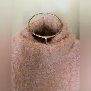 American Eagle Outfitters Teddy Eyelash Turtleneck Sweater Size Medium Pink thumbnail 5