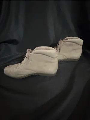 Rockport Women’s Light Grey Suede Look Lace-Up Ankle Boots SZ 7 thumbnail 3