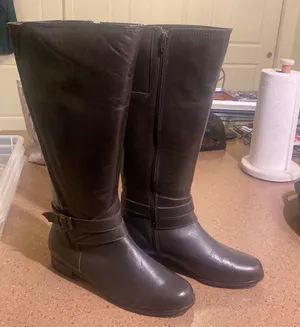 Rose petals dark brown riding boots size 11 thumbnail 1