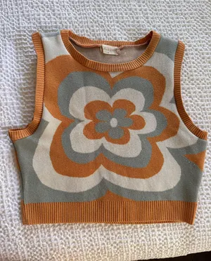 Altar'd State 70's Style Fower Pattern Sleevless Sweater Crop Tank thumbnail 1
