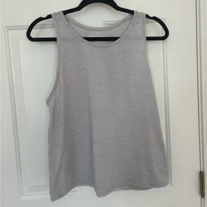 Outdoor voices athletic work out tank thumbnail 4