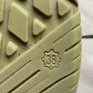 ECCO Women’s Shoes size 38 fits 7 / 7.5 thumbnail 9
