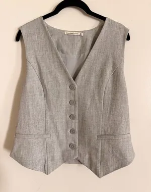Abercrombie Vest Grey thumbnail 1
