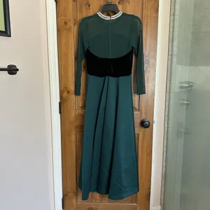 Nah Nah Evening Maxi Formal Gown 6 Green Beaded Velvet Bodice Glam Regal thumbnail 3