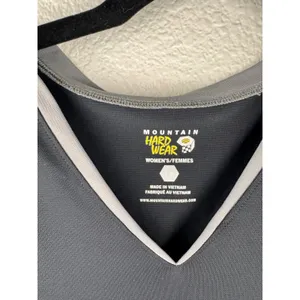 Mountain Hardwear Long Sleeve‎ V Neck Athletic Shirt Womens S Hiking Outdoor thumbnail 7
