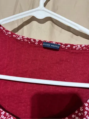 Brandy Melville T-shirt thumbnail 2