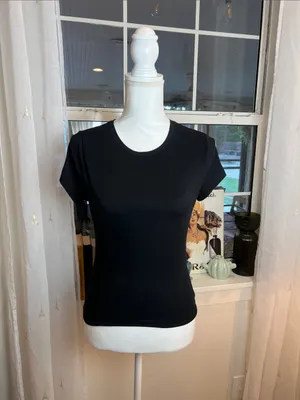 Hollister Black Short Sleeve Crewneck Tee size medium. thumbnail 2