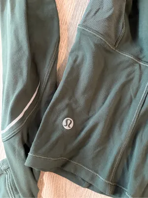 Lululemon Rulu Reflective Running Long Sleeve thumbnail 4