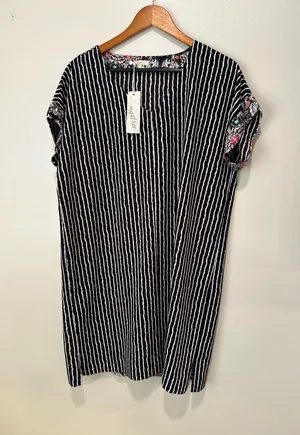 NWT Black and white dress (L) thumbnail 1