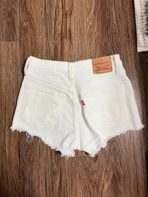 Levi’s Jean Shorts thumbnail 3