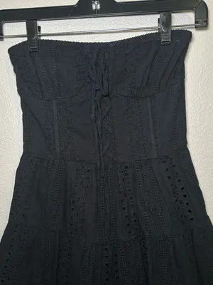 Edikted Liora Black Cotton Lace Tiered Strapless Mini Dress Women’s Size Small thumbnail 3