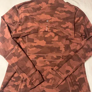 lululemon athletica Pink Camo Zip-Up Jacket thumbnail 5