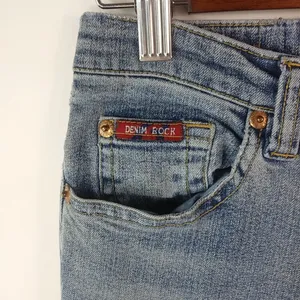 Denim Rock 5 28x30 Y2K Low Rise Medium Wash Flare Jeans thumbnail 3