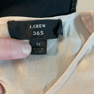 J. Crew Women's Soft Pink Short Sleeve Silk Blouse Size M thumbnail 3