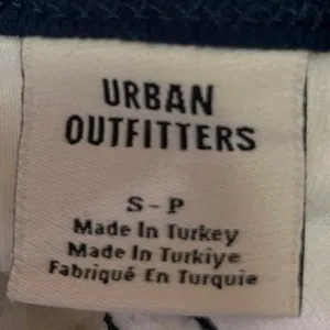 Urban Outfitters White Sunday Club Saint Tropez Fitted Tee T-shirt Crop Top Sz S thumbnail 4