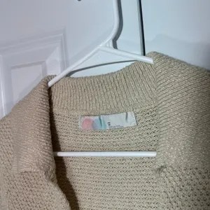 Free People Polo‎ Nolan Sweater XS Beige Short Sleeve V-Neck Cropped Coastal thumbnail 3