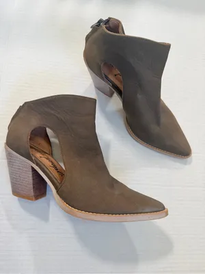 Free People Brown Leather Ankle Boots Womens 7 Boho Side Cut Out Western Booties thumbnail 11