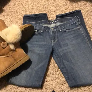 7 For All Mankind - Colette Size 26 Straight Leg Jeans thumbnail 1