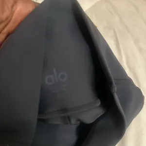 ALO grey anthracite high waisted leggings thumbnail 5