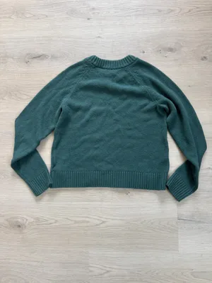 GAP Women's Crewneck Sweater in Deep Green thumbnail 4