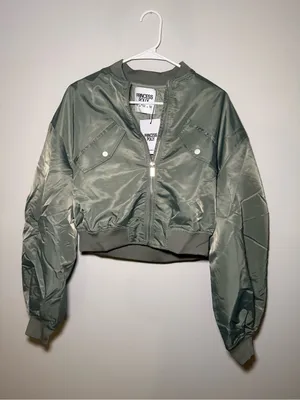 Princess Polly Thalya Green Cropped Bomber Jacket Women’s US 6 NWT thumbnail 3