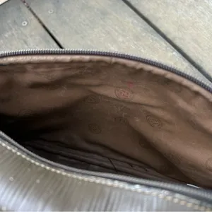 Authentic Vintage Tan Brown Monogram Fendi Shoulder Bag Purse thumbnail 11