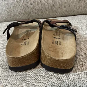 Birkenstock Birki's Sylt Red Snake Scale Print Criss‎ Cross Strap Sandals Size 9 thumbnail 4