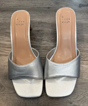Soda Sandals thumbnail 1