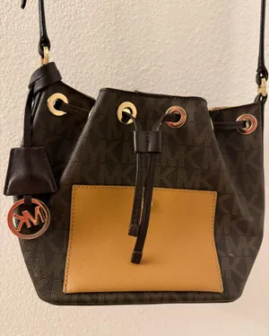 Michael Kors bag thumbnail 1