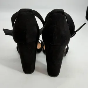 Torrid Womens Black Faux Suede Ankle Strap Block Heel‎ Sandals 8.5W thumbnail 3