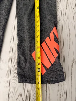 Nike Women Small Therma-Fit Sweatpants Dark Gray with Coral Logo thumbnail 10