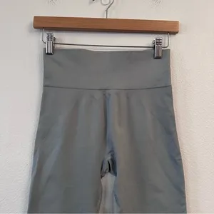 Cuyana Stretch‎ High Waist Leggings Size S / M Steel Gray Active Yoga thumbnail 4