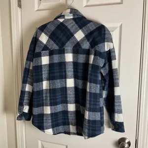 Miss Posh Navy Blue White Plaid Sherpa Lined Shacket Jacket XS thumbnail 7