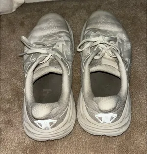 White Hoka Clifton 9 Youth thumbnail 2