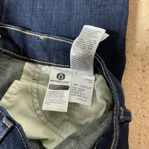 Levi's Classic Bootcut Jeans Women 27 Dark Wash Stretch Mid Rise Denim Pants thumbnail 5