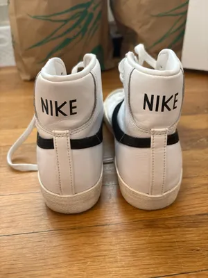 Men’s 10 Nike Blazer Mid 77 Vintage thumbnail 5