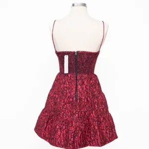 ALICE +‎ OLIVIA. Jamila Fit-&-Flare Dress. thumbnail 3