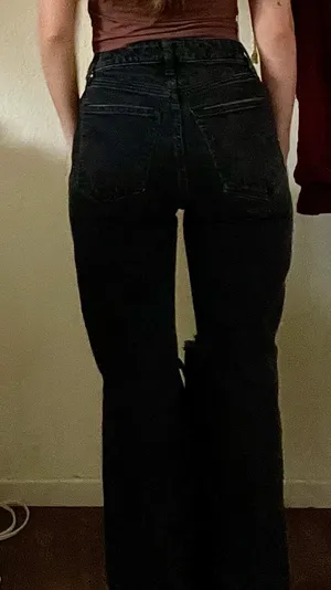 Abercrombie & Fitch Black Distressed Jeans thumbnail 4