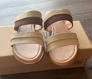 Crevo Simone Leather Sandal Size 7 thumbnail 1