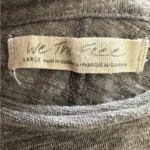 We The Free Free People Be My Baby Long Sleeve Knit Top Size Large Gray Neutral Minimalist thumbnail 4