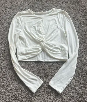 Heart & Hips Ivory Twist Detail Crop Top thumbnail 1