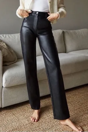 Aritzia The Melina Pant Vegan Leather In Black Size US 4 thumbnail 1
