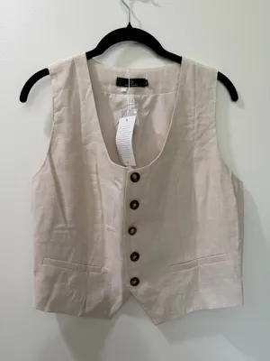 NWT Neutral Sleeveless V thumbnail 2