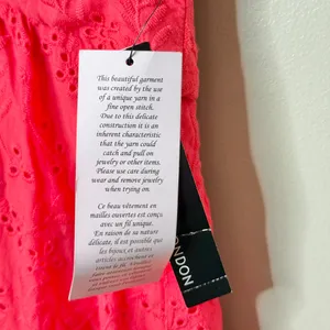 NWT Maggy London Embroidered Eyelet Flutter Sleeves Midi Dress Coral Pink Size 4 thumbnail 7