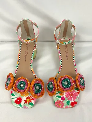 Betsey Johnson Brandee Sandals Crochet Flower Block Heel Sz 8.5 New thumbnail 2